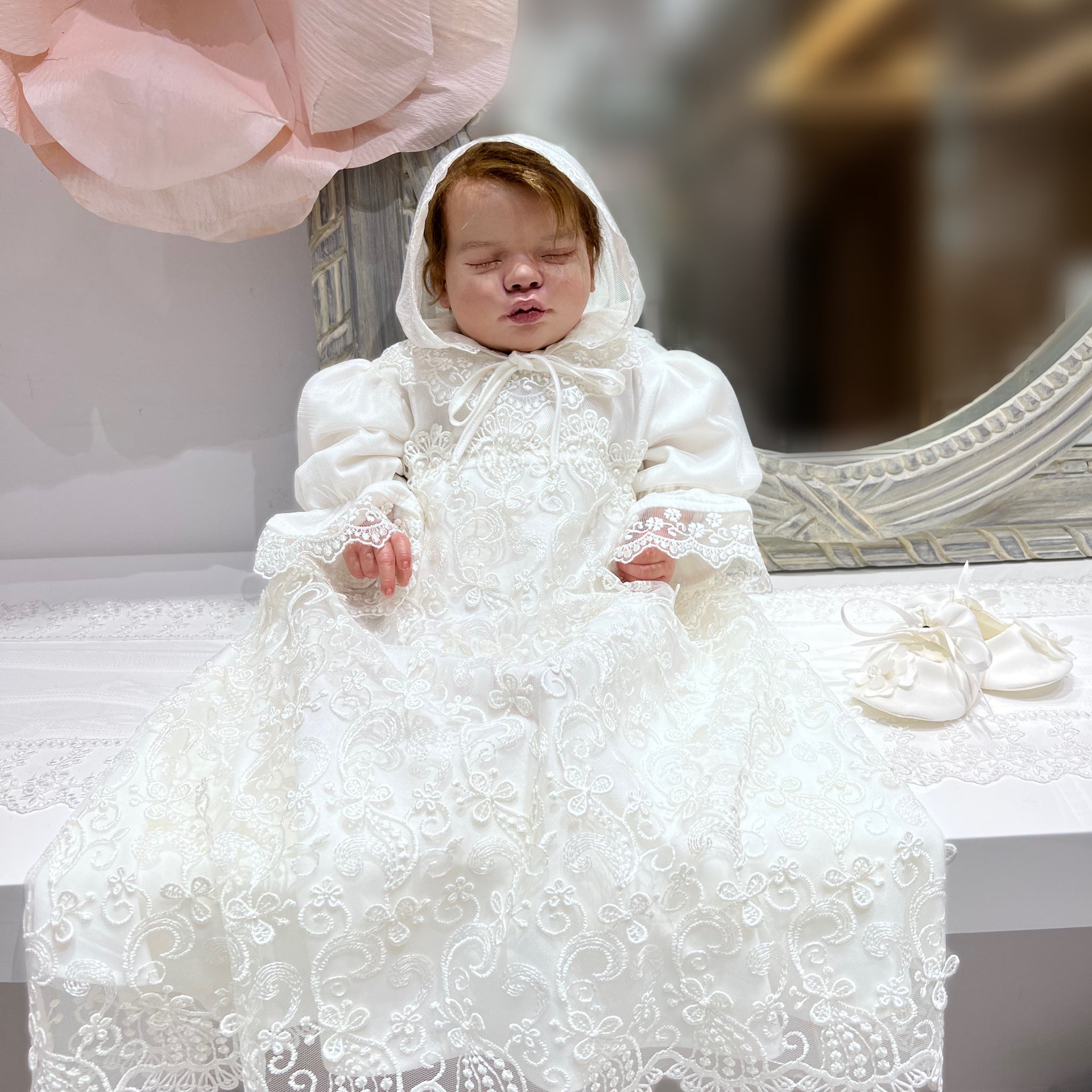 Hand-Embroidered Baby Gown with Bonnet – Elegant Lace Set for Newborns