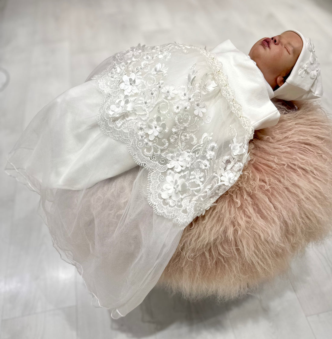 Luxury Ivory Lace Stretch Swaddle Set with Matching Hat