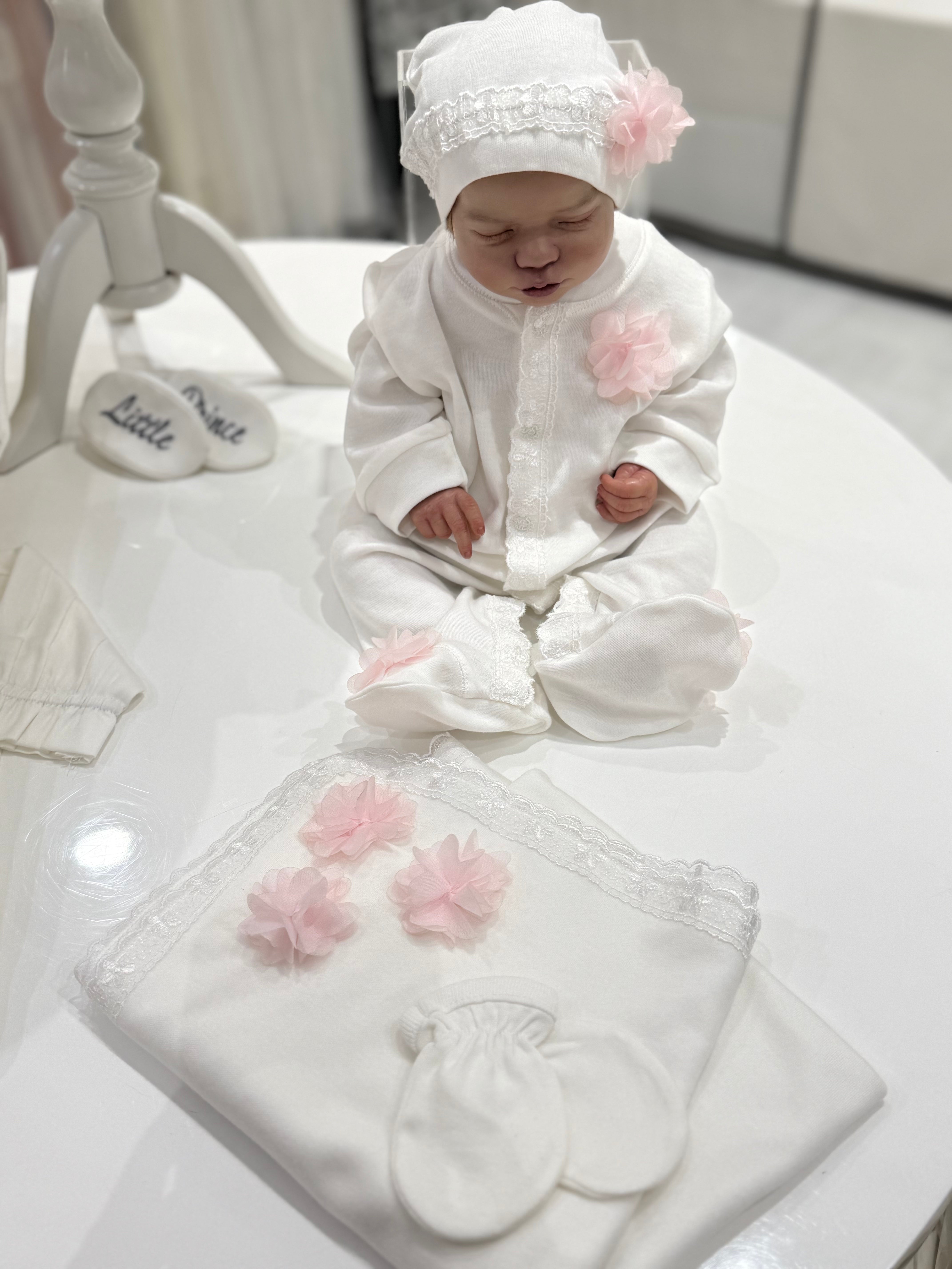Pink Floral Newborn Set (4 Pieces)