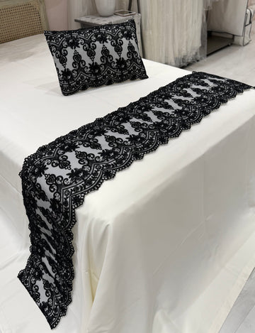 Classic Black & White  Bed Throw