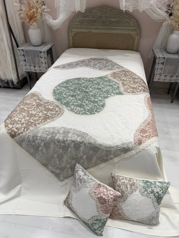 Delicate Lace Luxury Bed Throw