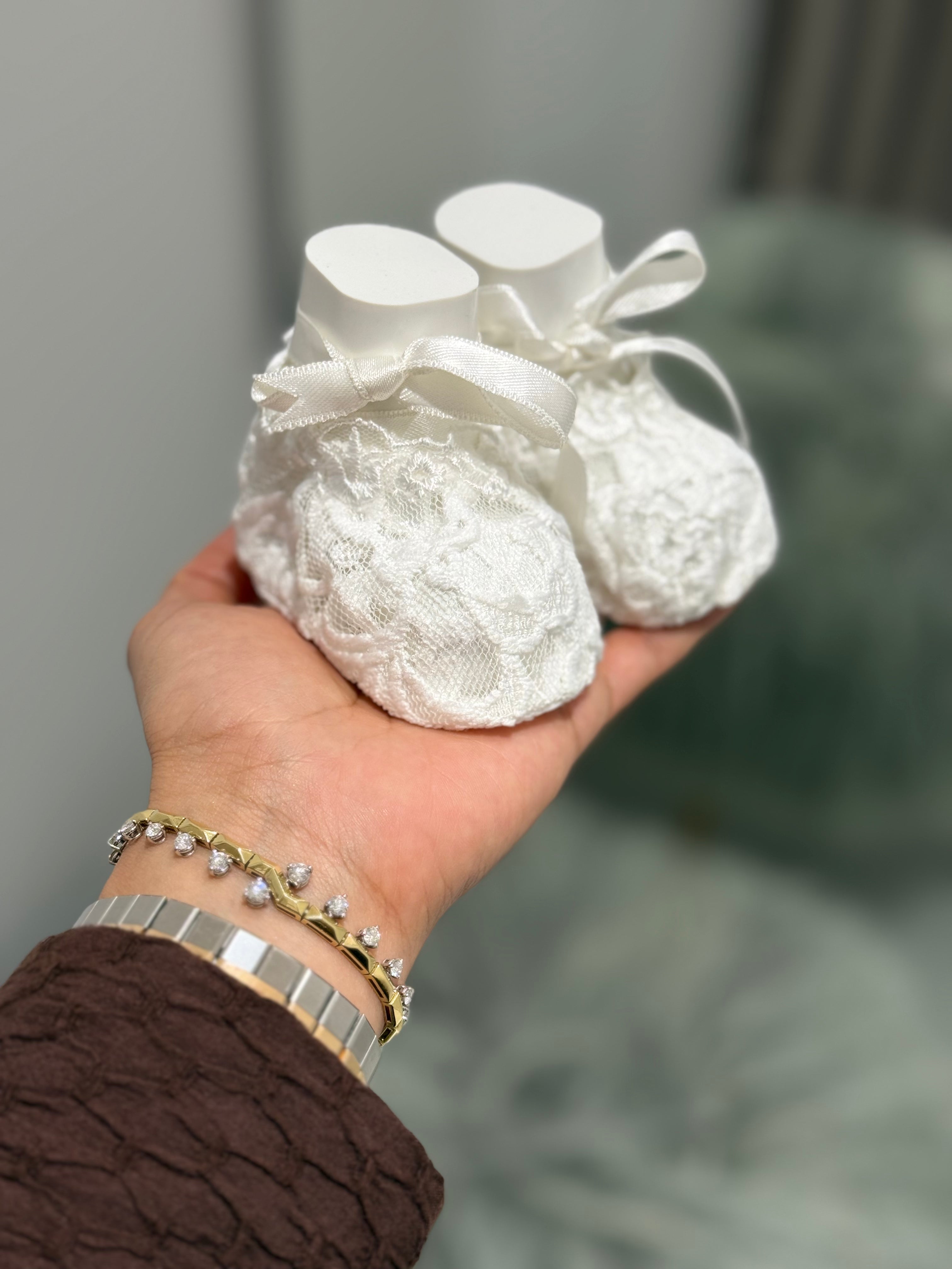 Luxury newborn lace booties