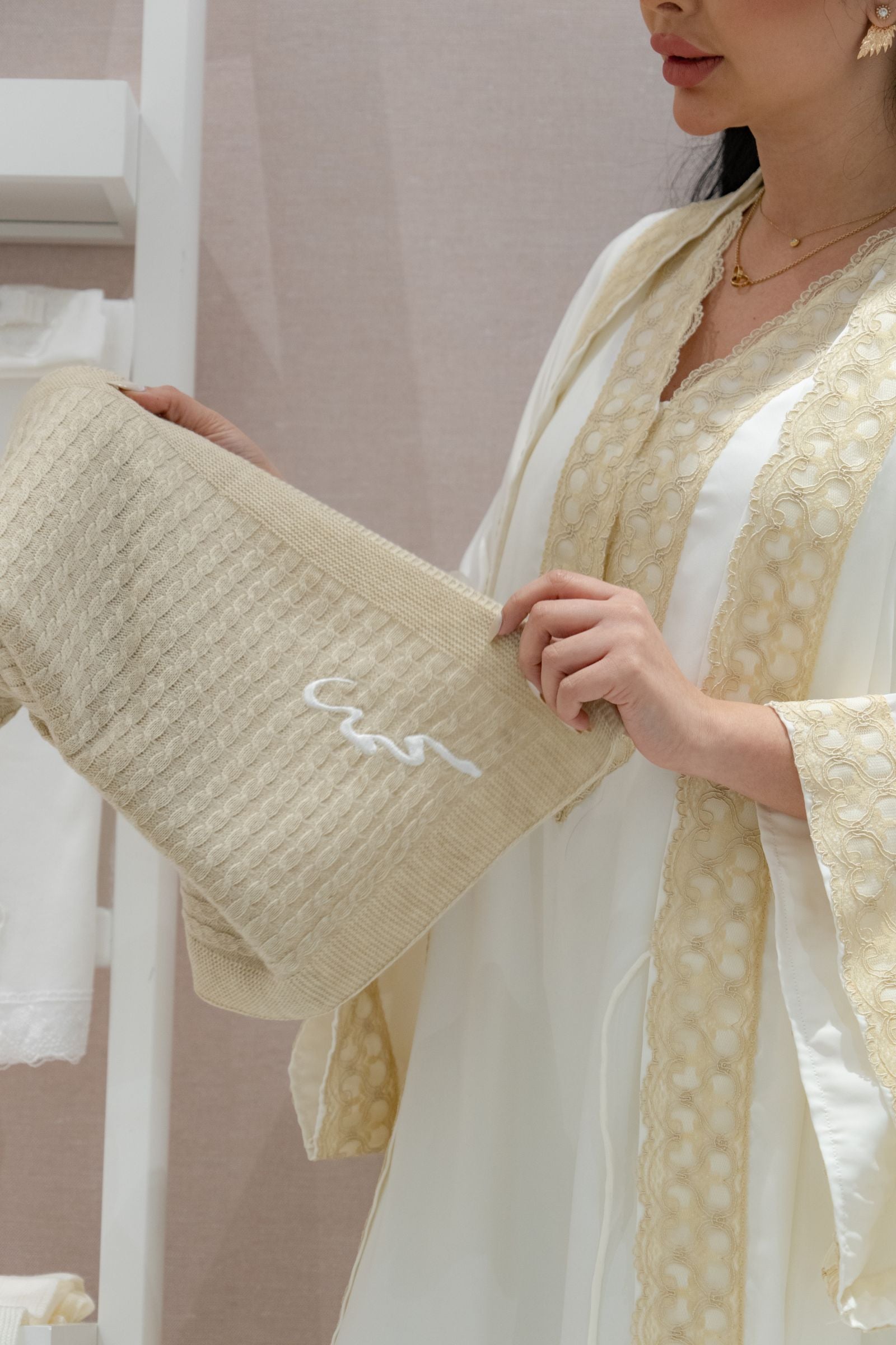 Cozy  Tricot Baby Blanket