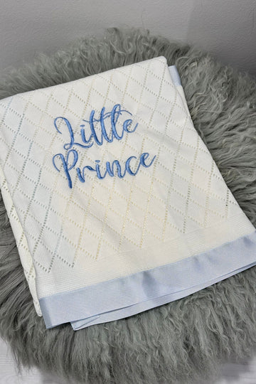 Elegant tricot baby blanket