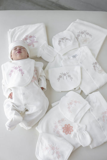 Luxury Embroidered Newborn Set (5 Pieces)