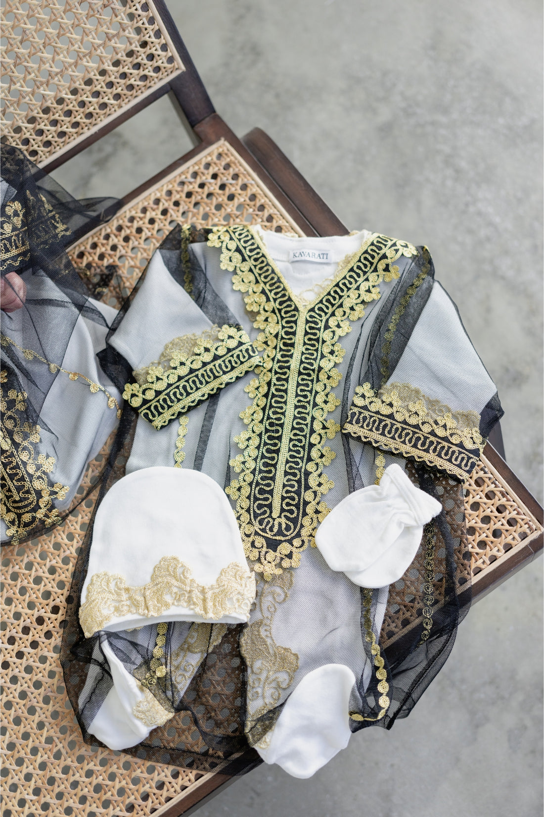 Baby Girl Black Thoub Set with Overall, Cap & Gloves – Gold Lace Detailing (Size 0–3 Months)