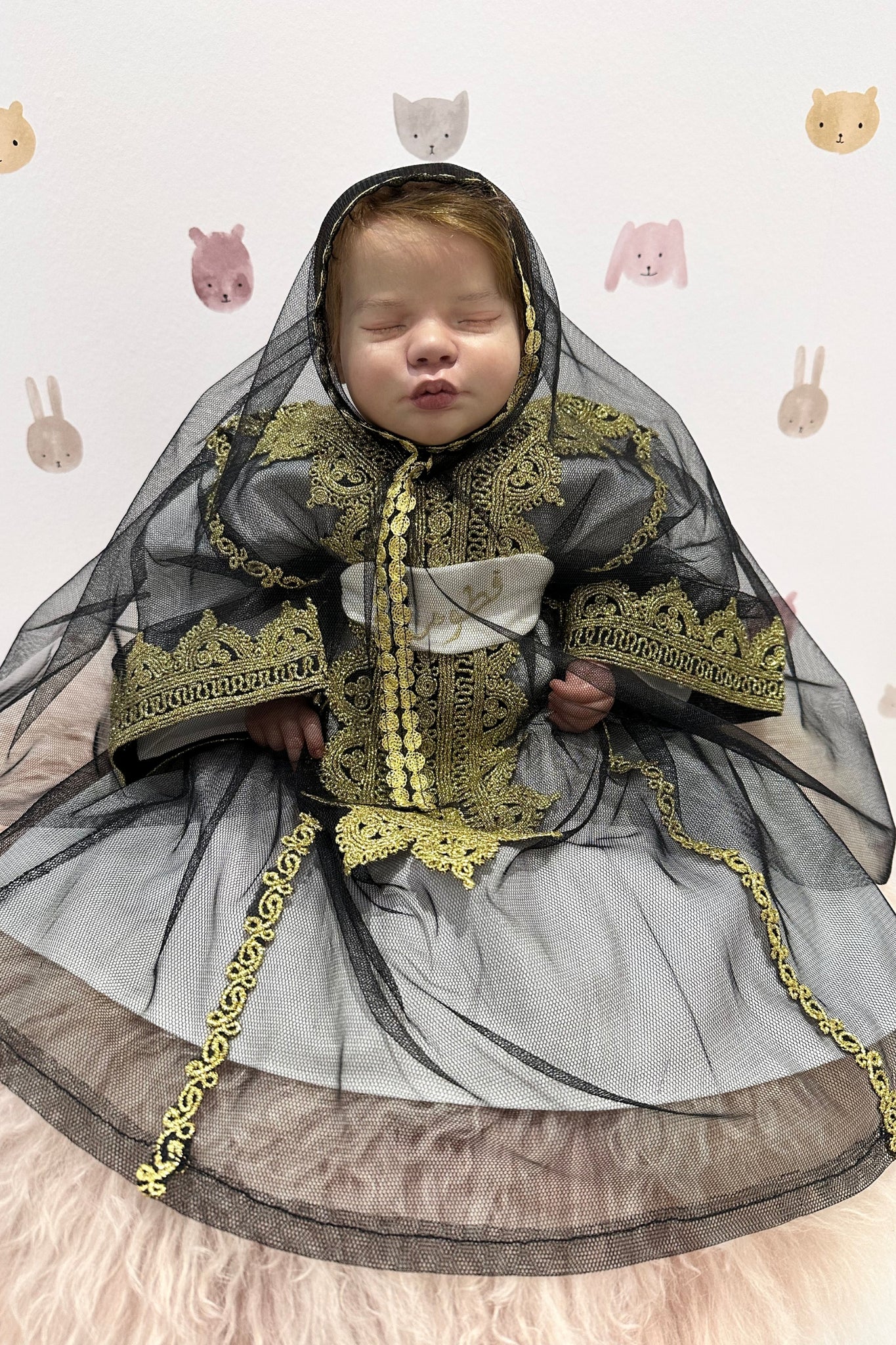 Baby Girl Black Thoub Set with Bokhnag, Dress & Embroidered Belt – Golden Hand Embroidery (Size 6–9 Months)