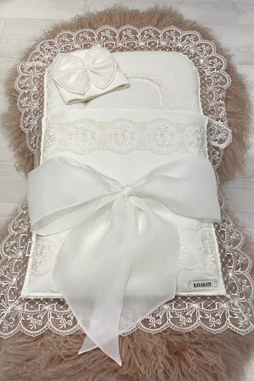 Unique Light cream  Baby Sleeping Bag with Elegant Bow and Matching Cap
