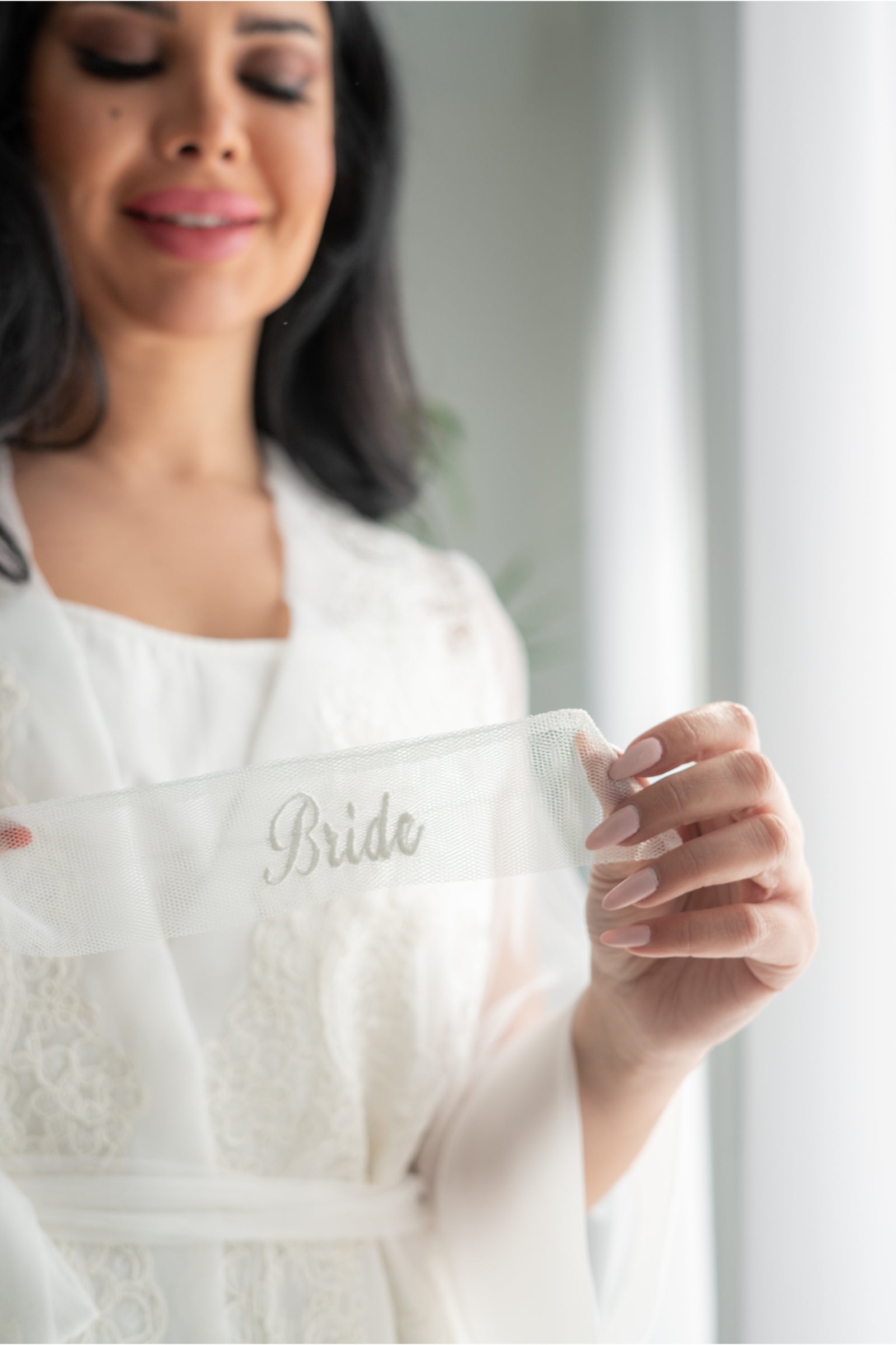 Luxurious and Elegant Bridal Lace Robe