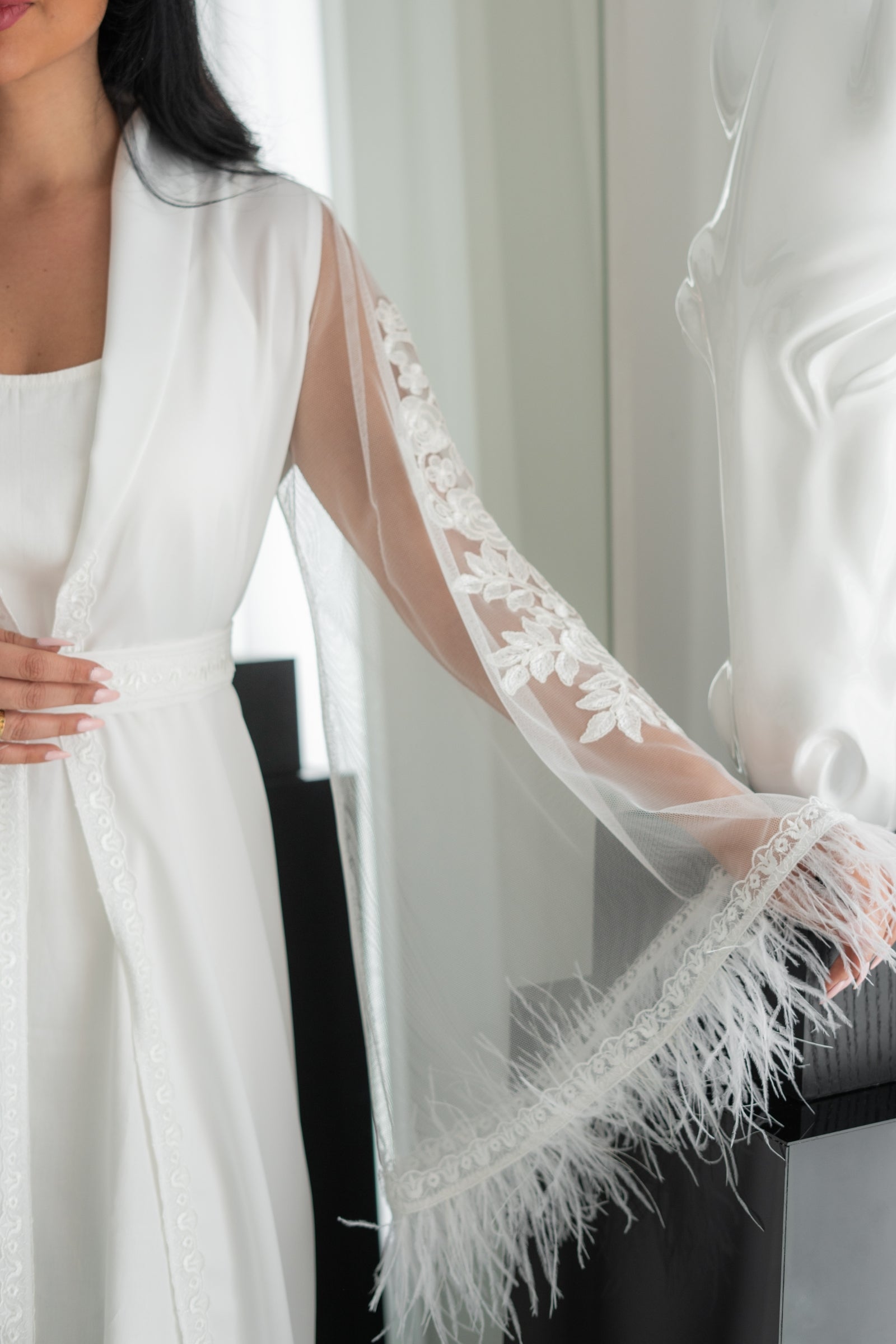 Feather Lace Bridal Robe – Sheer Embroidered Elegance