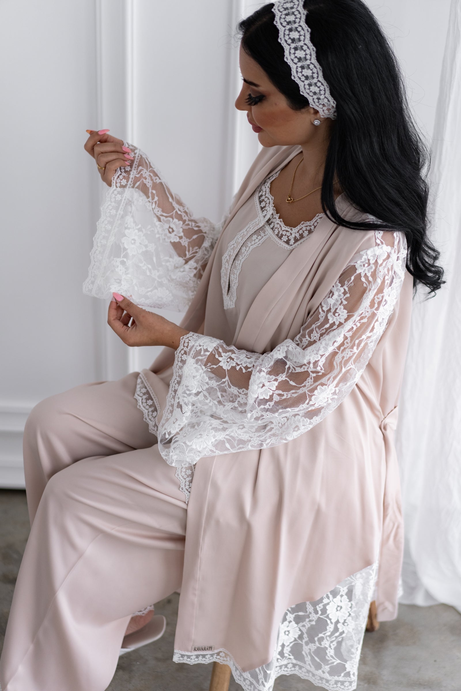 Luxury Pajama Set with Elegant Lace Sleeves
