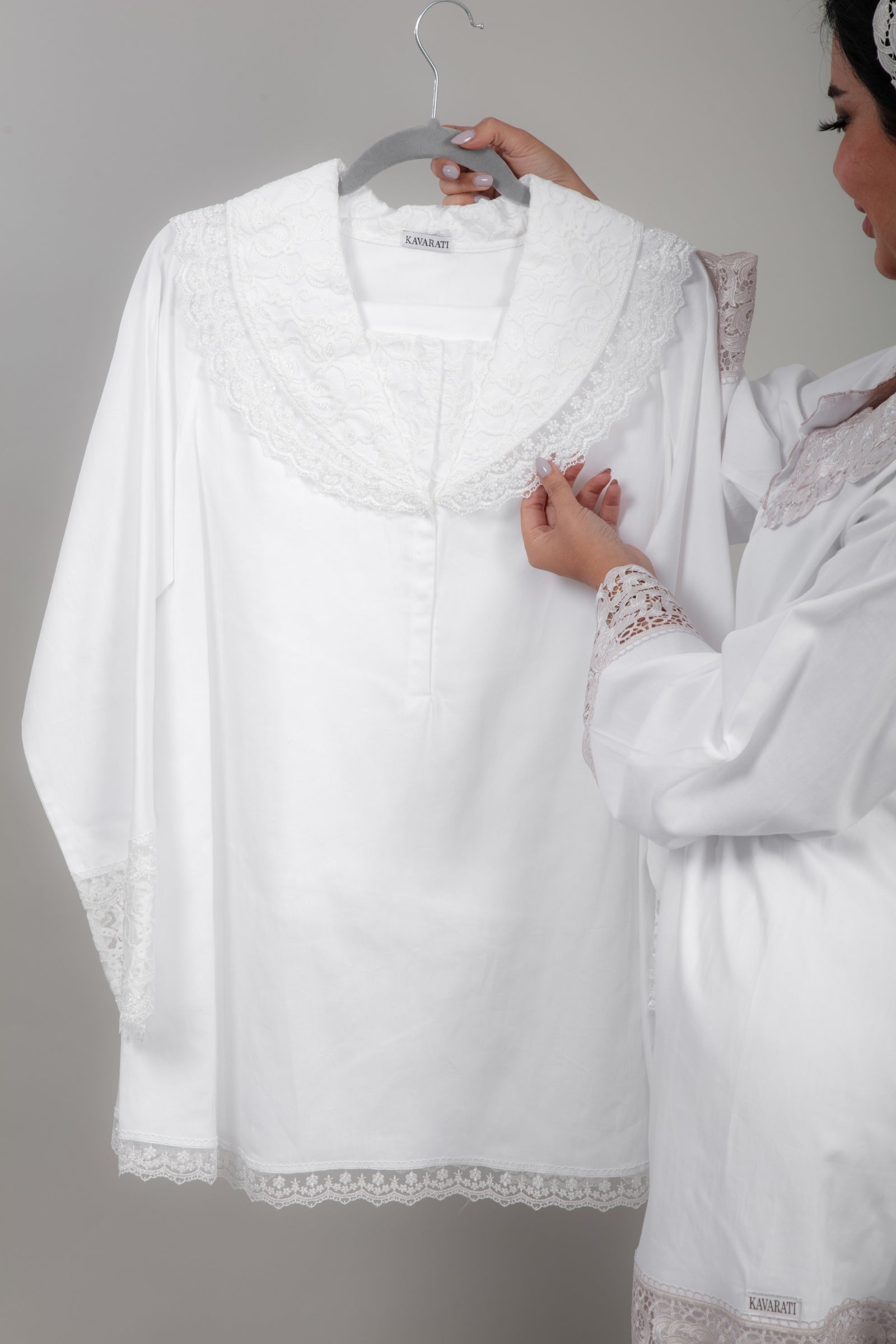 Elegant Cotton  White Cotton Pajamas Set