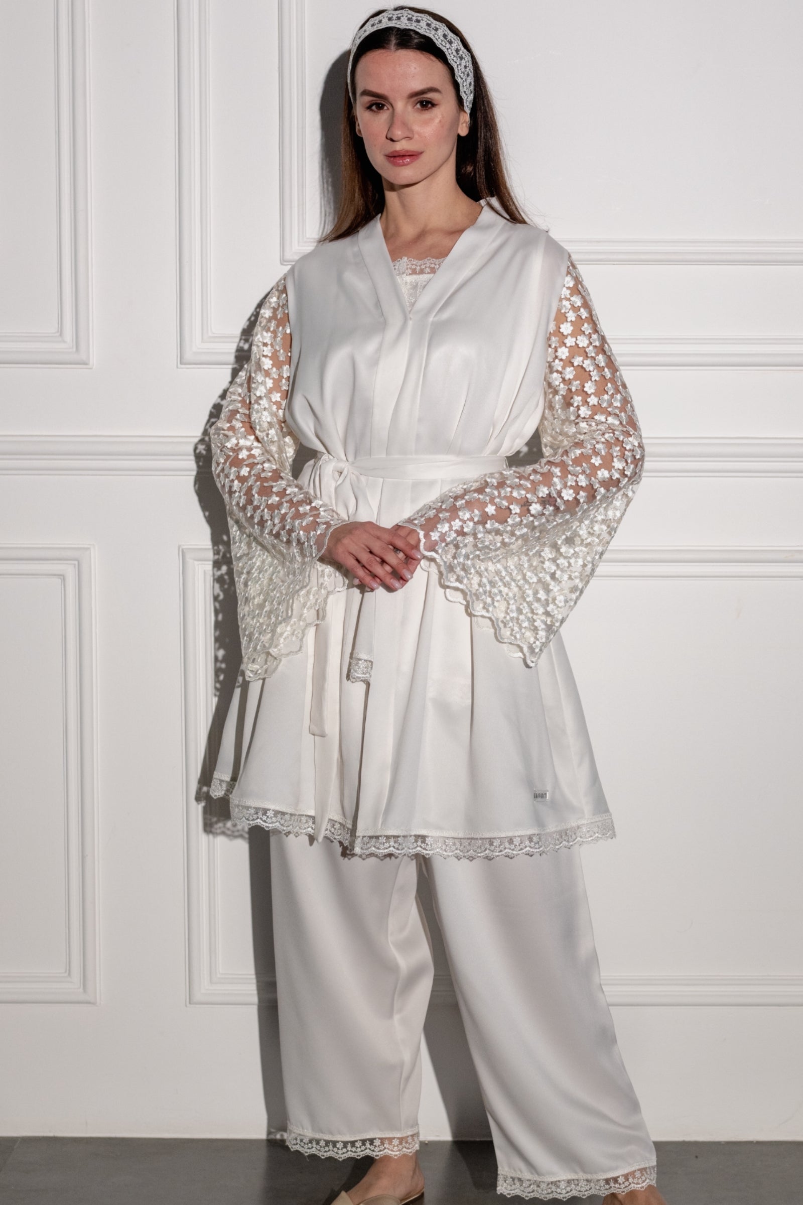 Luxury Pajama Set with Elegant Embroidered Lace Sleeves
