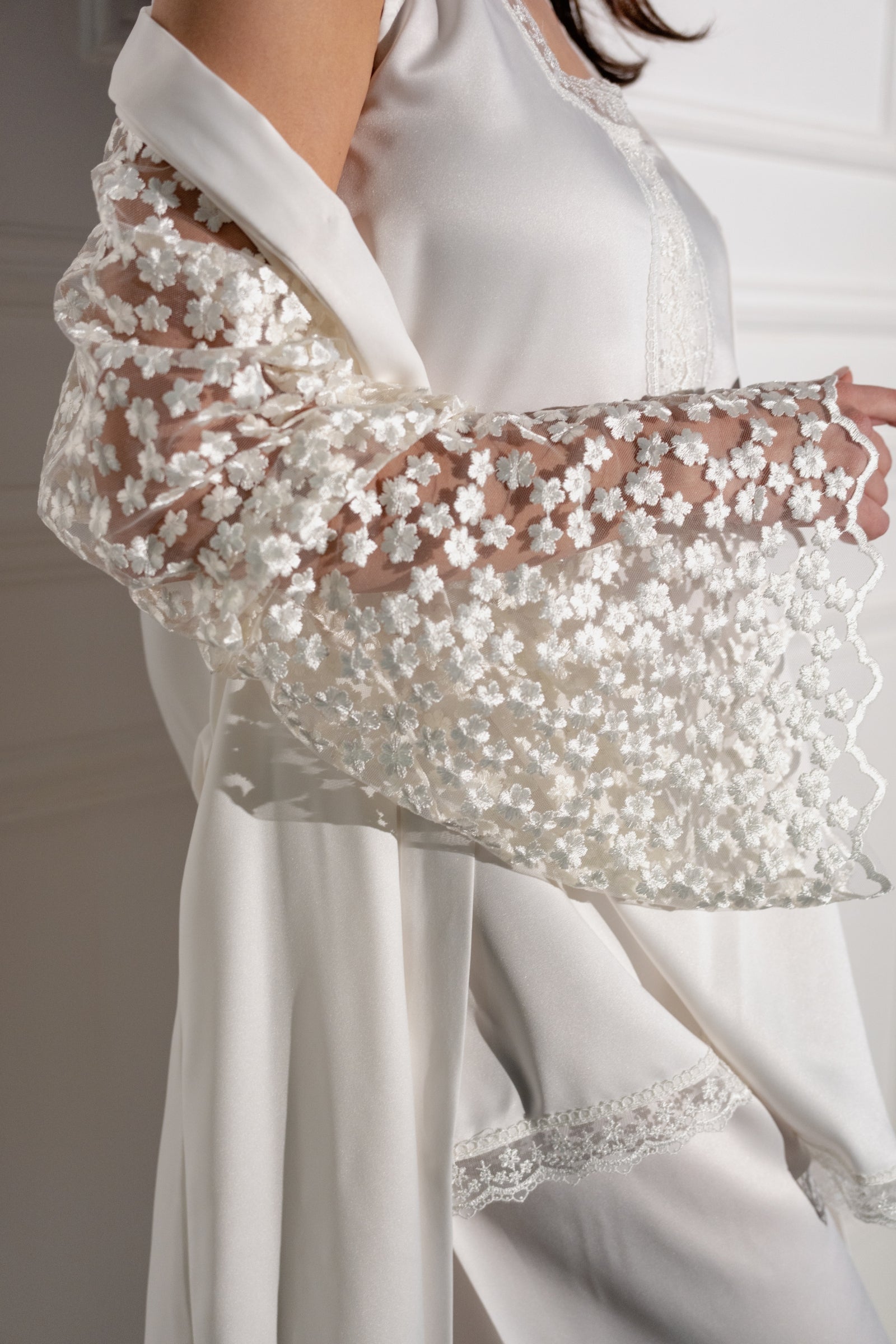 Luxury Pajama Set with Elegant Embroidered Lace Sleeves