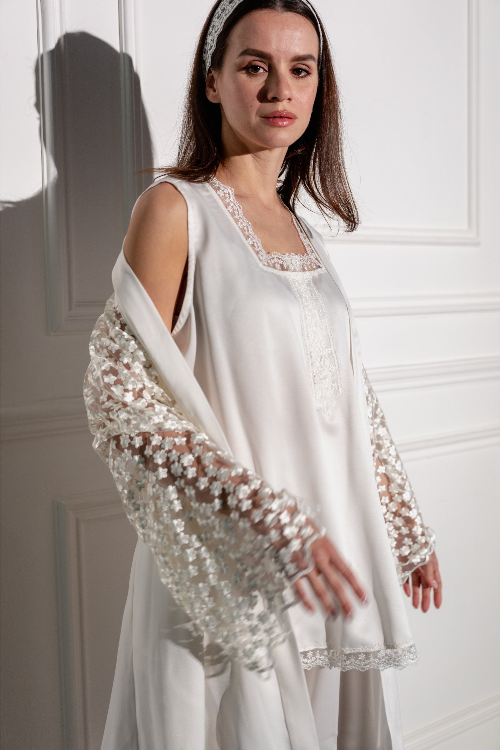 Luxury Pajama Set with Elegant Embroidered Lace Sleeves
