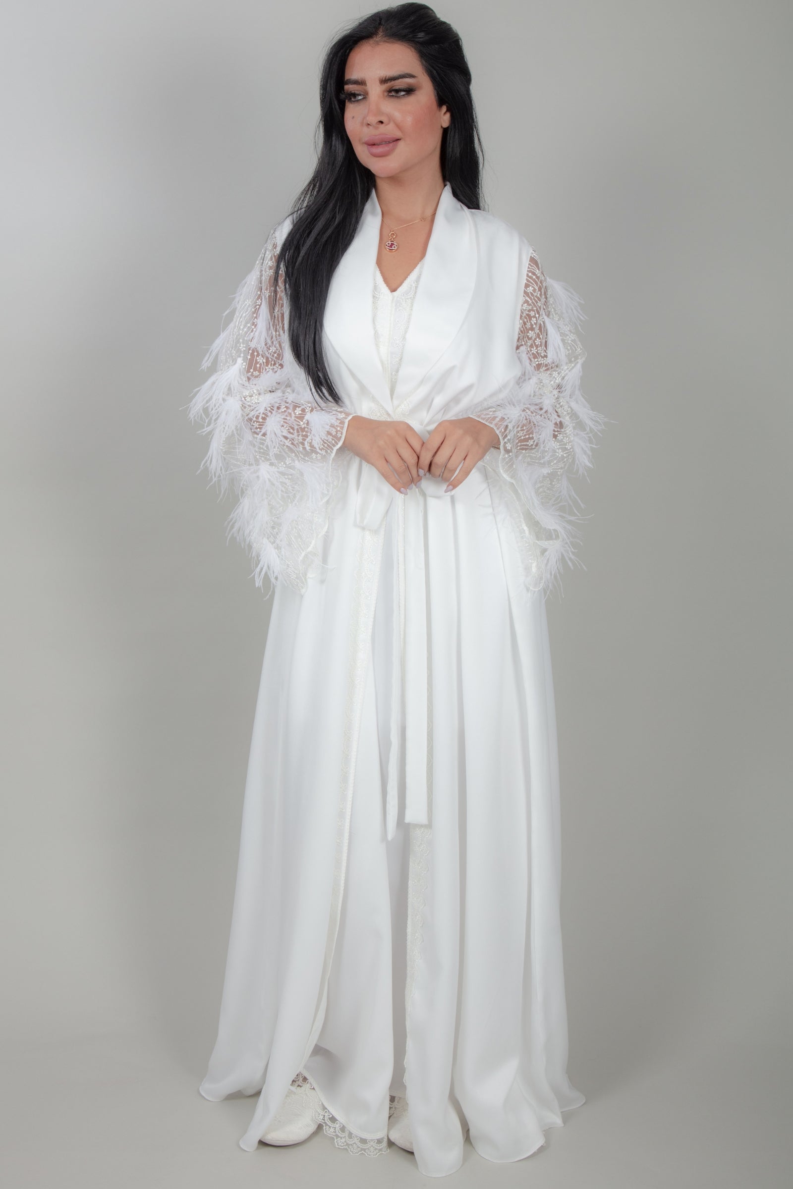 Elegant Feather Lace Robe