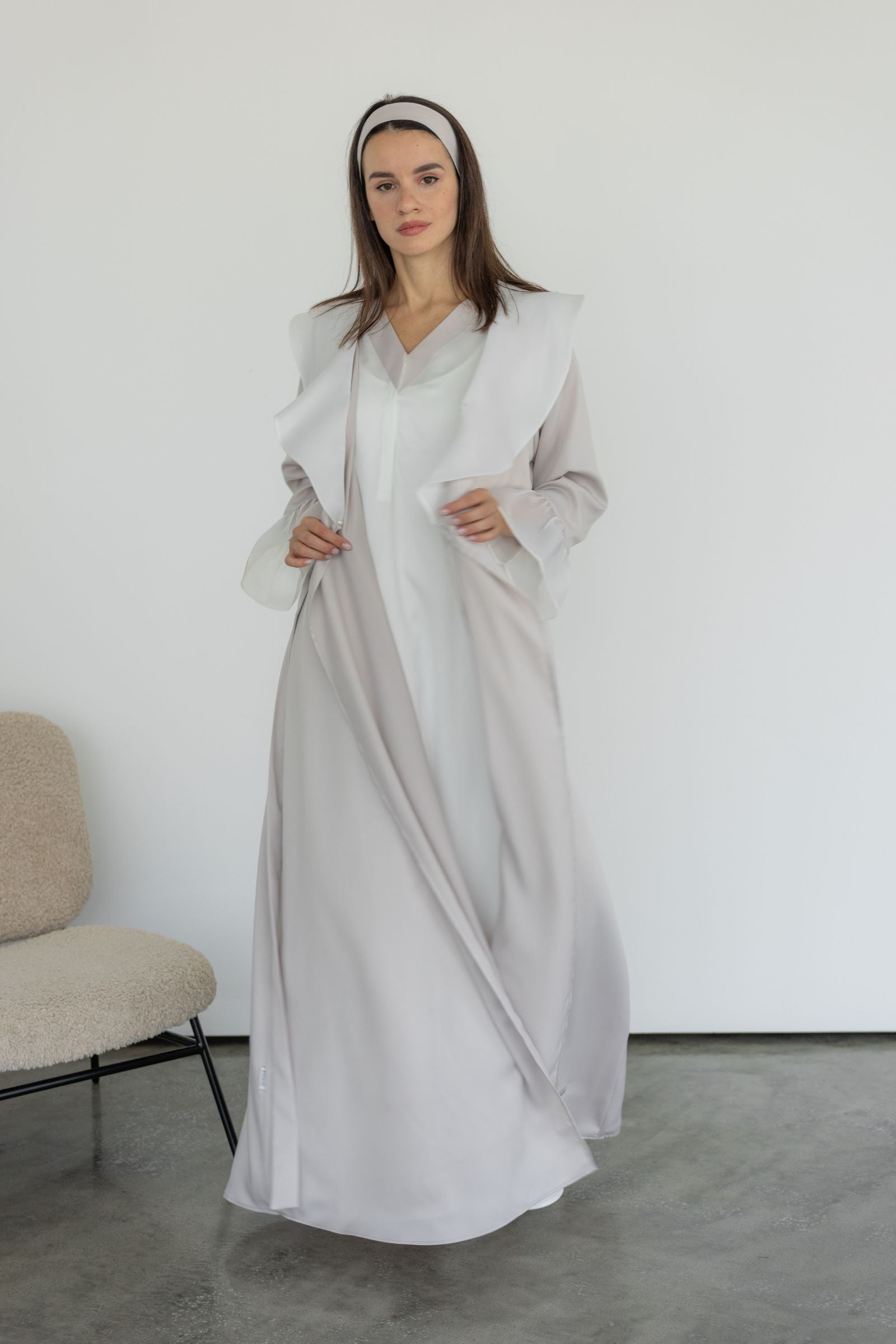 Classic Elegance Robe Set  Ruffled Collar