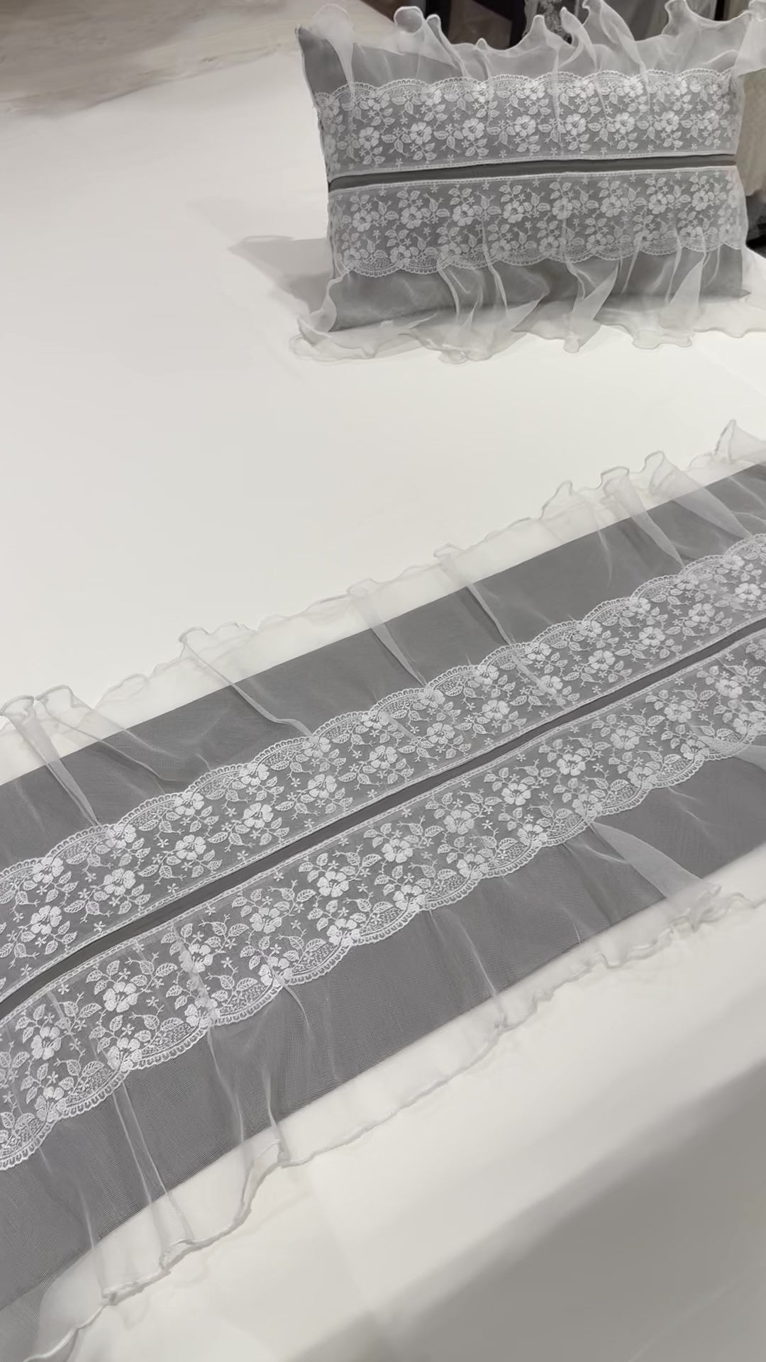 Elegant Ruffled Bed Throw