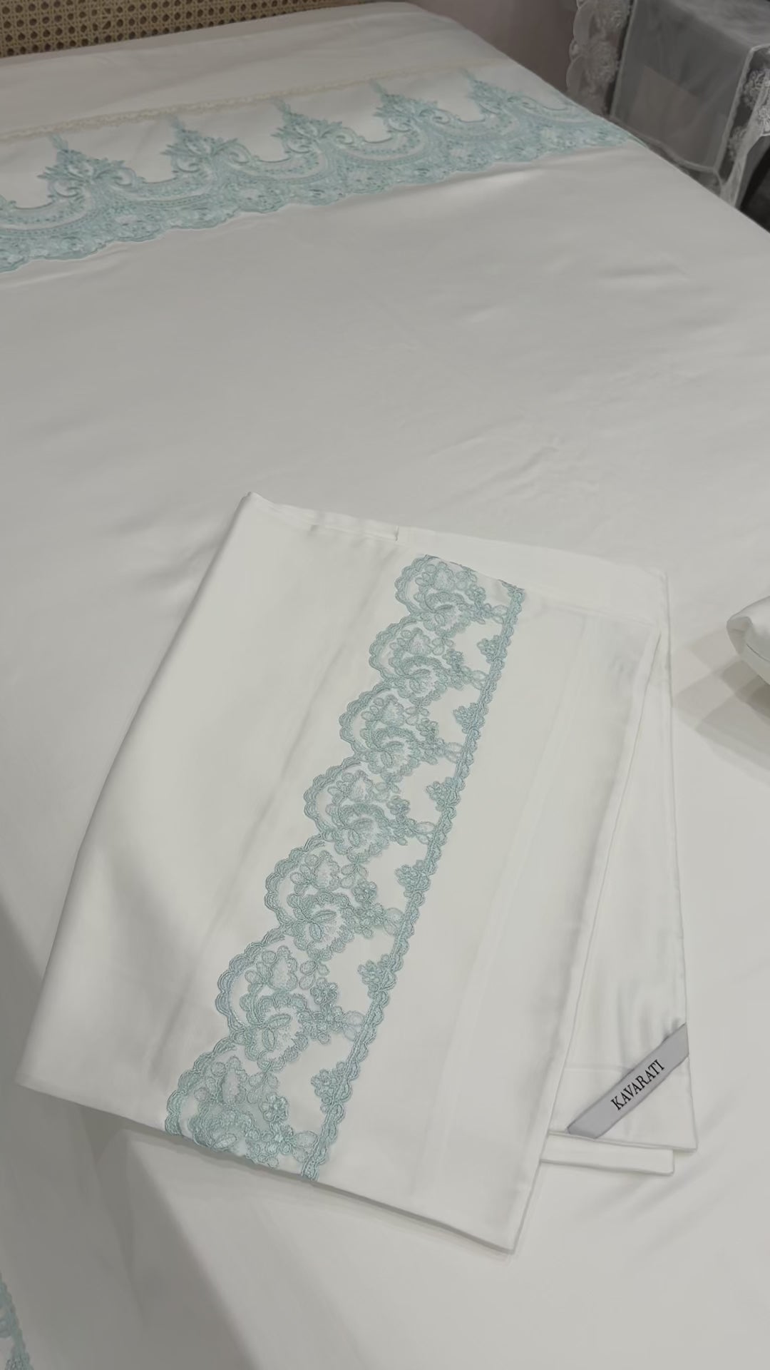Refined Cotton Cover with Tiffany Guipure